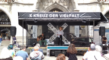 "Religionsfreie Zone" auf dem Münchner Marienplatz